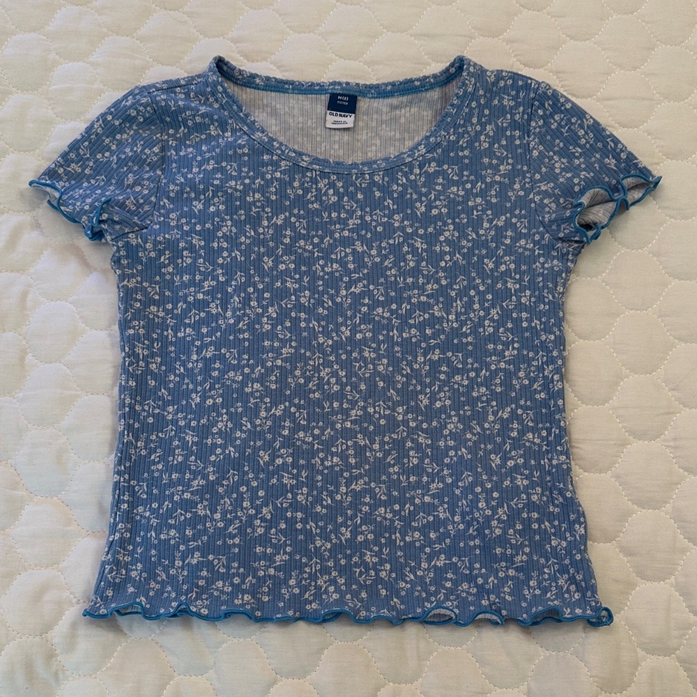 Old Navy Blue and White Girls Floral Short Sleeve Tee
